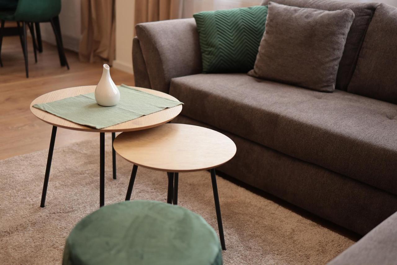 Beautiful And Stylish 2 Bedroom Apartment In The City Center And In The Pedestrian Zone Bratislava Exterior photo
